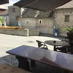 Ferienhaus, Rustico Auf Burg Apartman *
