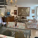 Apartman Ferienhaus, Rustico Auf Burg