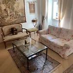 Ferienhaus, Rustico Auf Burg Apartman *
