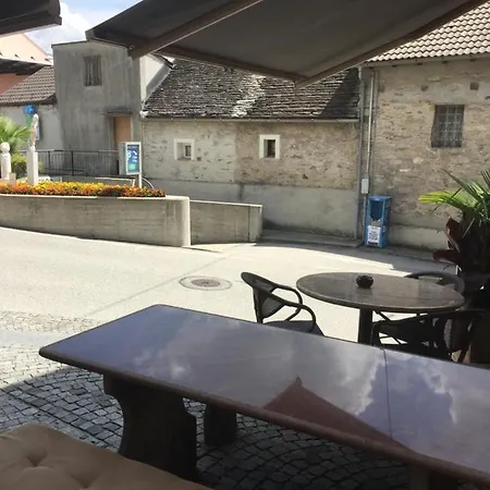 Ferienhaus, Rustico Auf Burg Apartment *