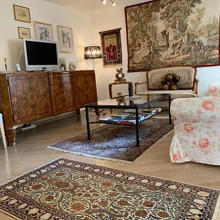 Ferienhaus, Rustico Auf Burg Apartman Locarno
